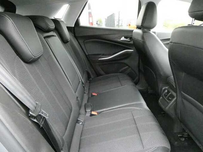 Opel Grandland 1.2 i benzine 130pk GS Line Camera BLIS '24 22000km (10250)