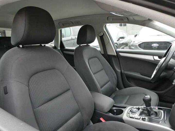 Audi A4 Avant 1.8 TFSi 120pk Business '10 191000km (12626)