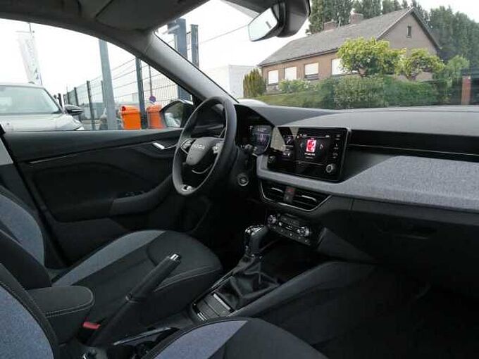 SKODA Kamiq 1.0 TSi 115pk Automaat Business Camera '26 STOCK (05925)