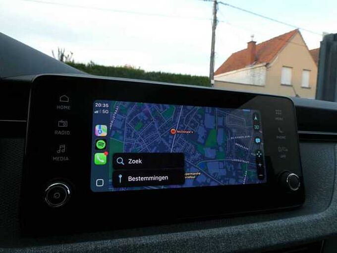 SKODA Kamiq 1.0 TSi 115pk Automaat Business Camera '26 STOCK (05925)