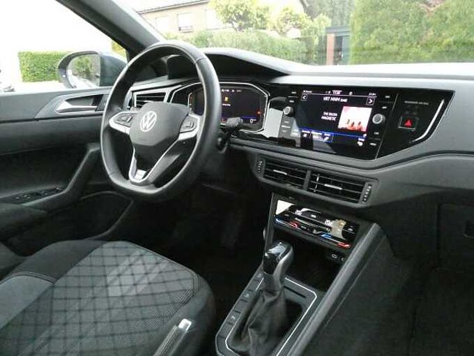 Volkswagen Taigo 1.0 TSi 115pk Automaat R-Line Luxe Camera '25 18000km (48036)