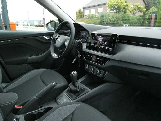 SKODA Kamiq 1.0 TSi 95pk Business Luxe '26 STOCK (98190)