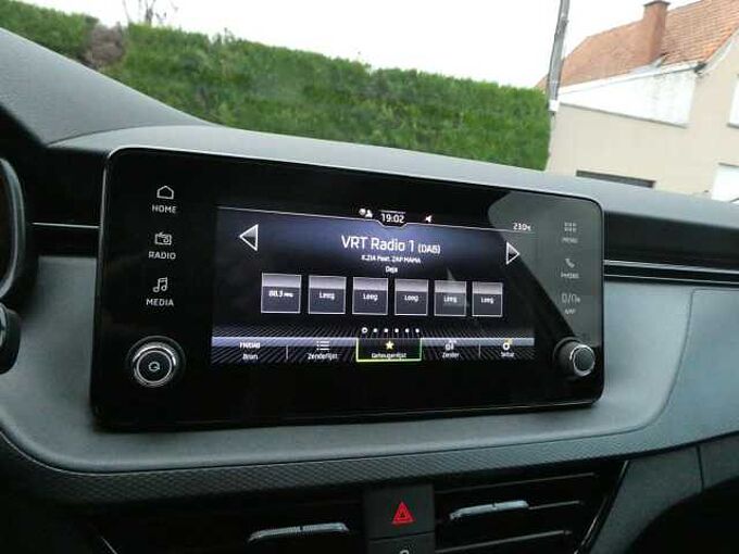 SKODA Kamiq 1.0 TSi 95pk Business Luxe '26 STOCK (98190)