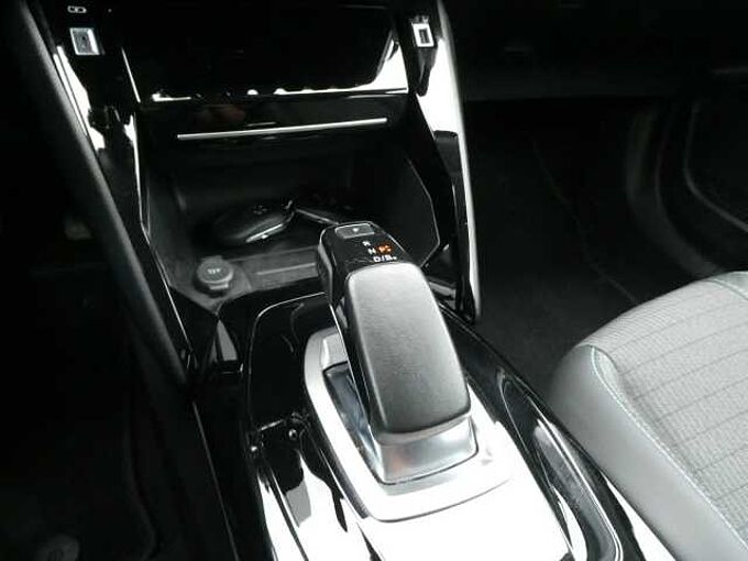 Peugeot 2008 Electric 136pk Automaat Allure Camera '21 62000km (87038)