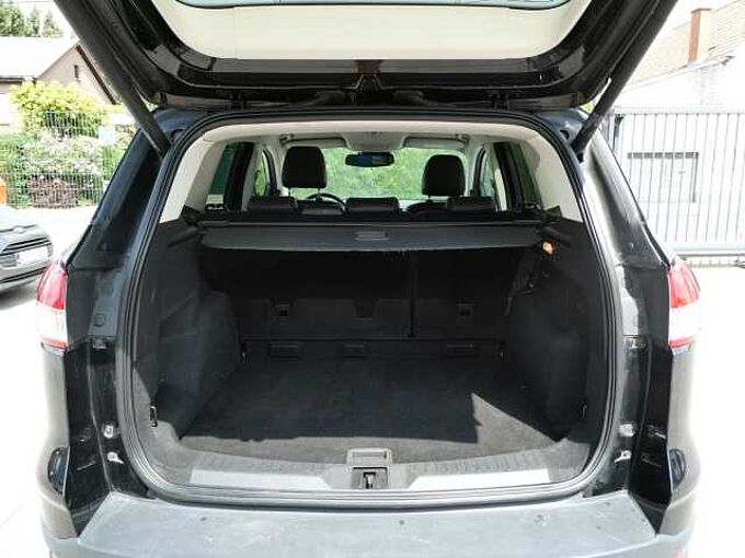 Ford Kuga 1.5 i benzine 150pk Titanium Leder Trekhaak (13834)