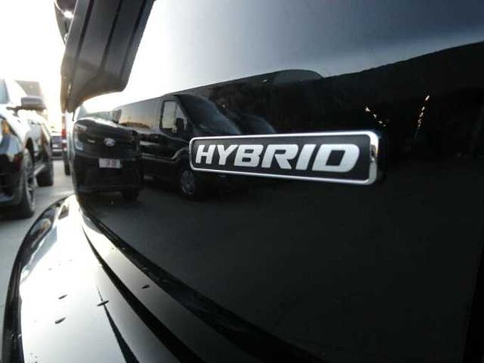 Ford Kuga ST-Line 2.5 i FHEV 180pk BLIS Camera '26 Stock (88073)