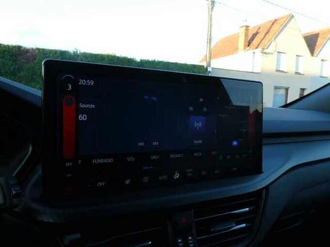 Ford Kuga ST-Line 2.5 i FHEV 180pk BLIS Camera '26 Stock (88073)