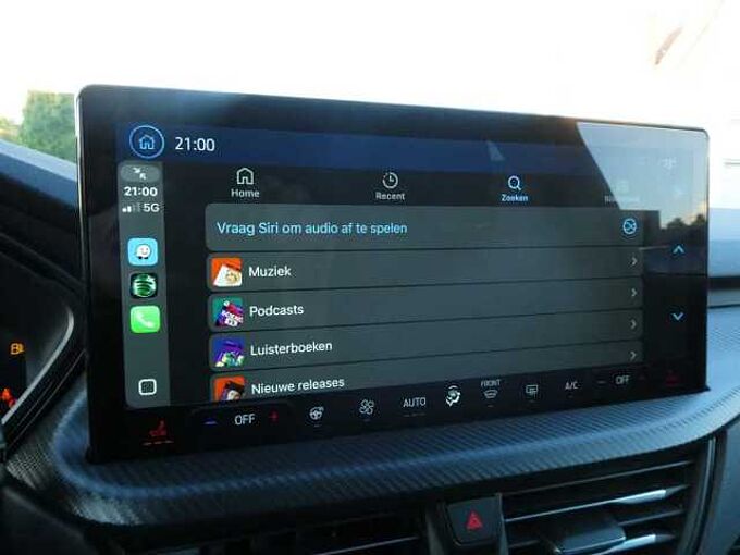 Ford Kuga ST-Line 2.5 i FHEV 180pk BLIS Camera '26 Stock (88073)