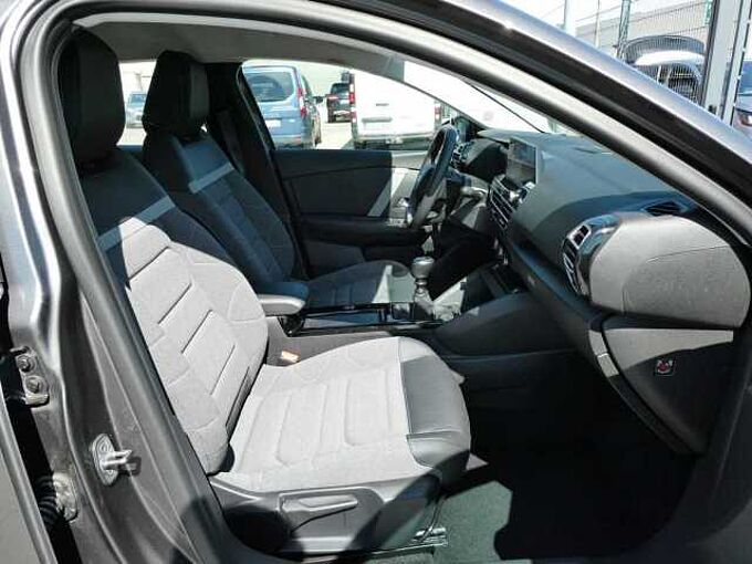 Citroen C4 1.2 i benzine 130pk Business Luxe Camera '24 38000km (27354)
