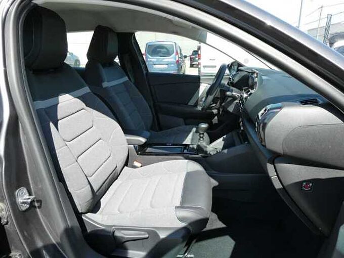 Citroen C4 1.2 i benzine 130pk Business Luxe Camera '24 38000km (27354)