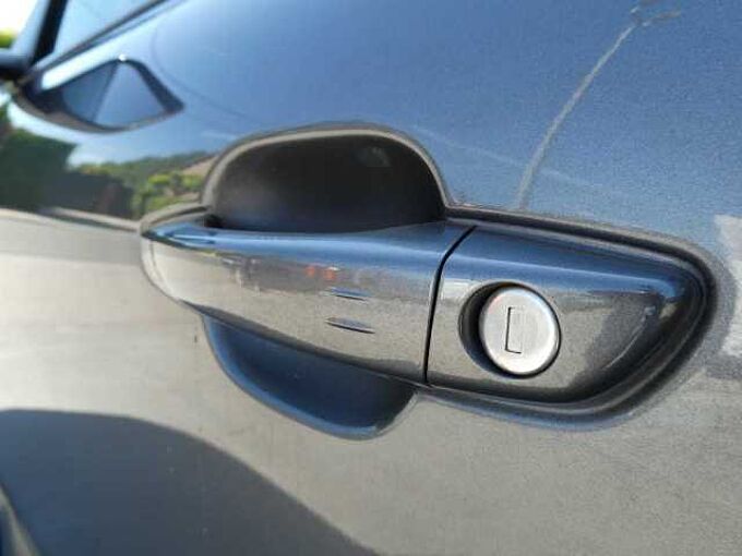 Citroen C4 1.2 i benzine 130pk Business Luxe Camera '24 38000km (27354)