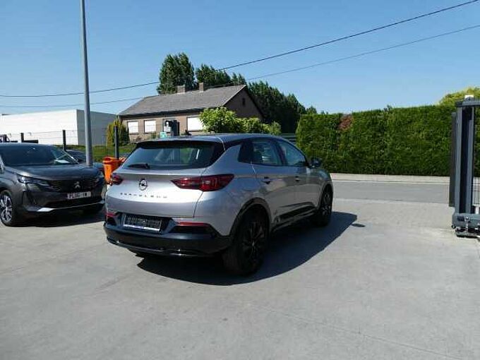 Opel Grandland 1.2 i benzine 130pk GS Line Camera '24 19000km (07999)