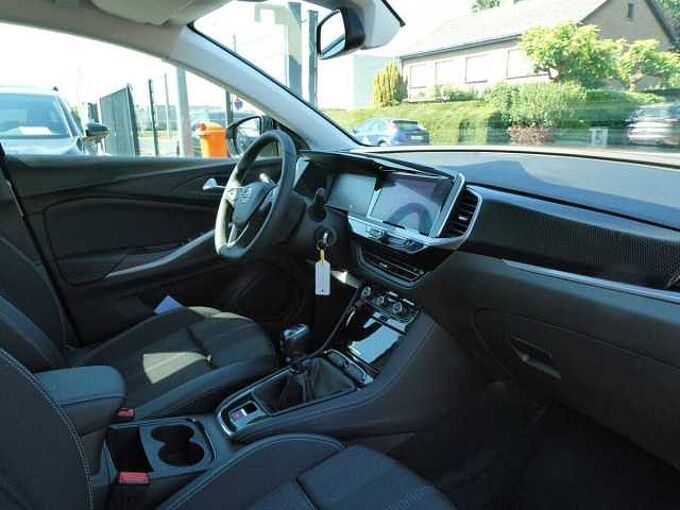 Opel Grandland 1.2 i benzine 130pk GS Line Camera '24 19000km (07999)