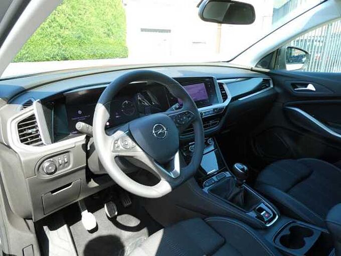 Opel Grandland 1.2 i benzine 130pk GS Line Camera '24 19000km (07999)