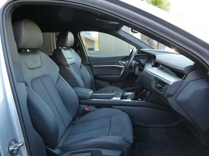 Audi E-tron 50 Quattro 313pk 2x S-Line Black Pack Trekhaak ACC BLIS (31004)