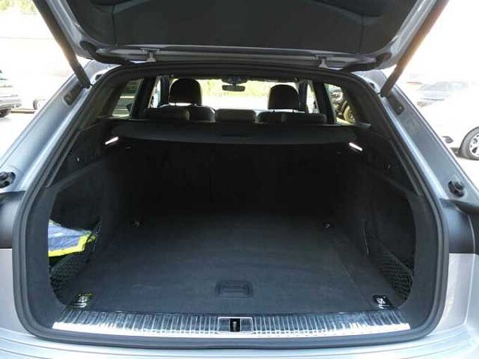 Audi E-tron 50 Quattro 313pk 2x S-Line Black Pack Trekhaak ACC BLIS (31004)