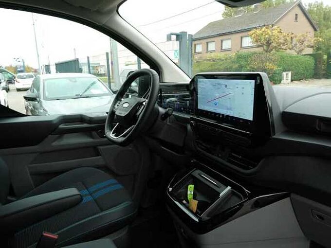 Ford Transit Custom Multi-Use 5pl SPORT automaat L1 2.0 TDCi 170pk STOCK (47950)