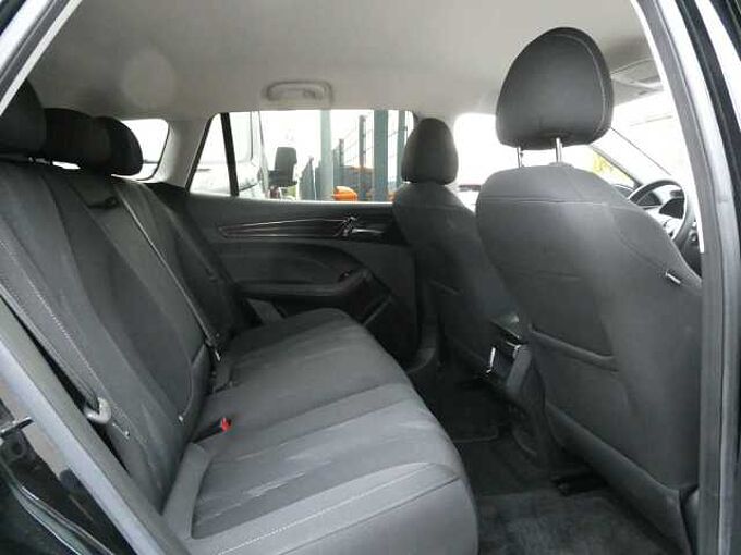 MG 5 156pk Automaat 61 kWh Long Range Comfort Camera '22 26000km (45728)