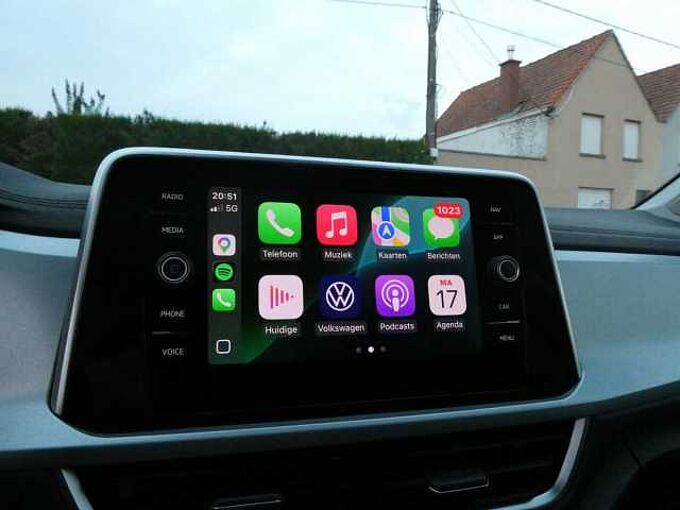 Volkswagen T-roc 1.0 TSi 115pk Business Luxe ACC BLIS CAM Leder '25 21000km (20998)
