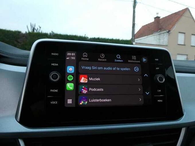 Volkswagen T-roc 1.0 TSi 115pk Business Luxe ACC BLIS CAM Leder '25 21000km (20998)