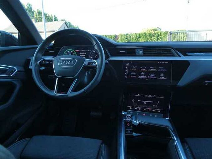 Audi E-tron 55 Quattro 408pk 2x S line Black Pano B&O Cam (11515)