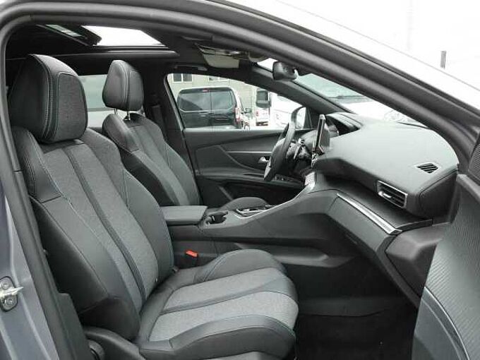 Peugeot 3008 1.6 i PHEV automaat 180pk Allure Pano Camera '24 10000km (15113)