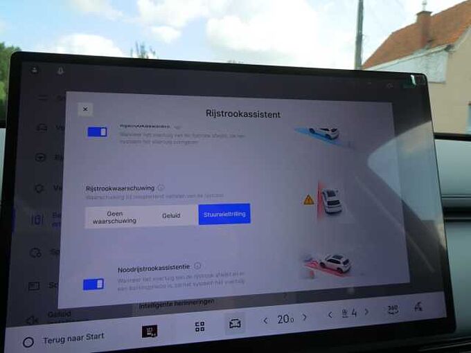 Geely Starray EM-i 1.5i PHEV 262pk Automaat Pro ACC BLIS Leder 360 Cam STOCK (09956)