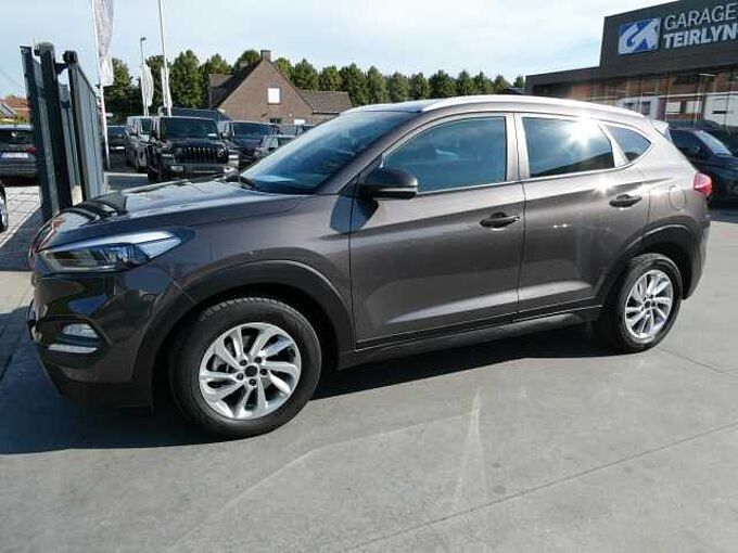 Hyundai Tucson 1.6 i benzine 177pk 4x4 Automaat Business Camera (35280)