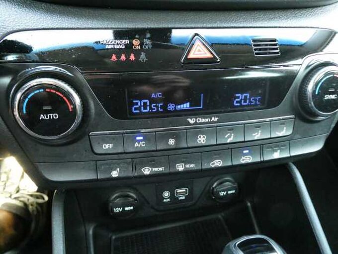 Hyundai Tucson 1.6 i benzine 177pk 4x4 Automaat Business Camera (35280)