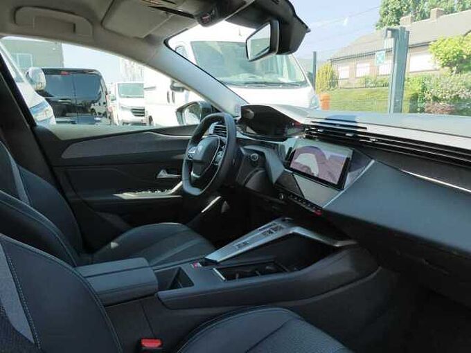 Peugeot 308 Break 1.2 i MHEV 136pk Automaat Allure Luxe 360° Cam Leder ACC BLIS (19690)