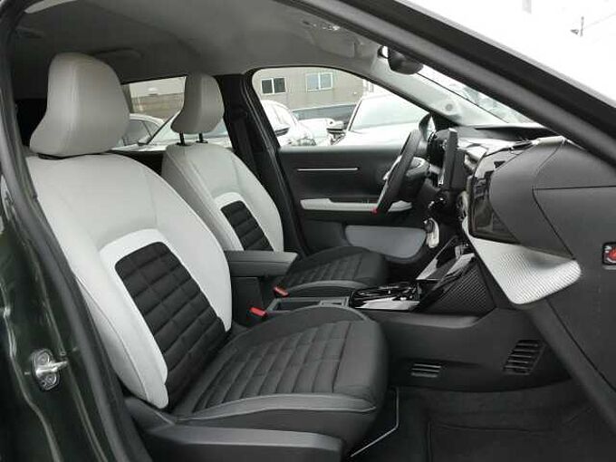 Citroen e-C3 Aircross 113pk Automaat 45 kWh MAX Camera Stock '24 1700km (31095)