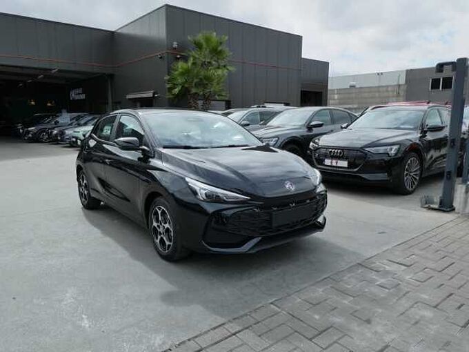 MG MG3 1.5 i 115pk Comfort Luxe Camera '25 18000km (86803)