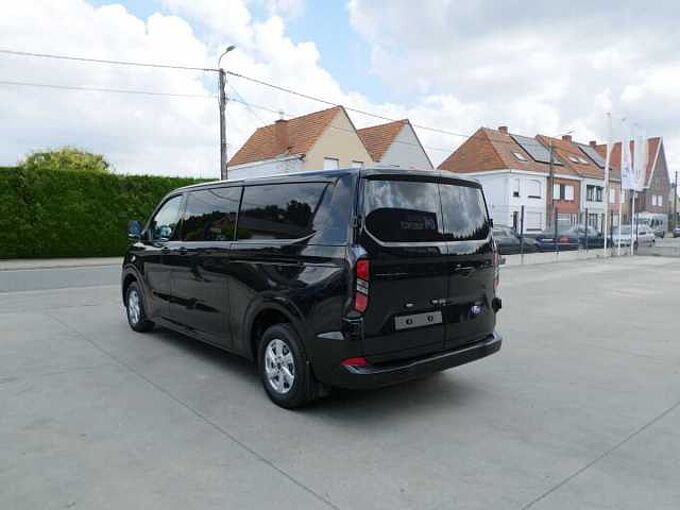 Ford Transit Custom L2 Multi-Use 6pl 2.0 TDCi 170pk Automaat Limited Luxe STOCK '26 (74312)
