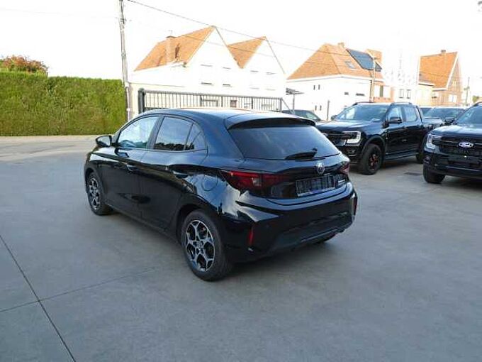 MG MG3 1.5 Hybrid+ 195pk Luxury Luxe 360 Cam BLIS ACC Leder '25 28000km (55731)