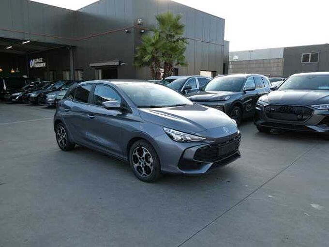 MG MG3 1.5 Hybrid+ 195pk Luxury Luxe 360 Cam BLIS ACC Leder '25 29000km (03852)