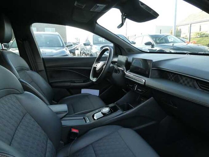 MG MG3 1.5 Hybrid+ 195pk Luxury Luxe 360 Cam BLIS ACC Leder '25 29000km (03852)