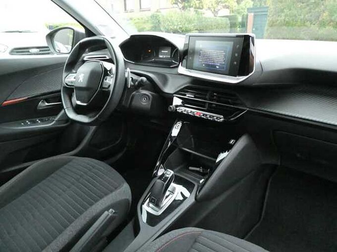 Peugeot 2008 1.2 i benzine 130pk Automaat Style Luxe Camera (50292)