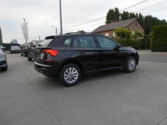 SKODA Kamiq 1.0 TSi 115pk Automaat Business Camera '26 STOCK (05925)