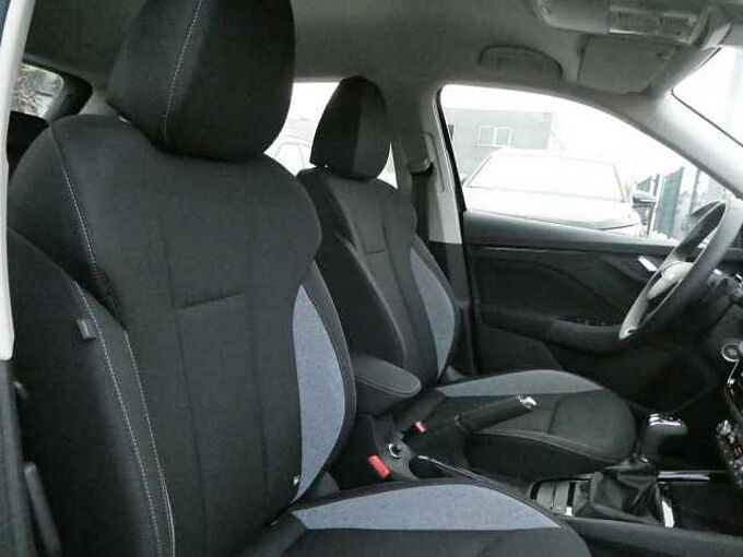 SKODA Kamiq 1.0 TSi 115pk Automaat Business Camera '26 STOCK (05925)