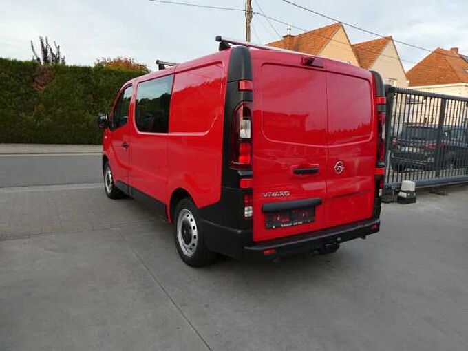 Opel Vivaro Lichte Vracht 6pl Dubbele Cabine 1.6D 95pk Trekhaak garantie (46082)
