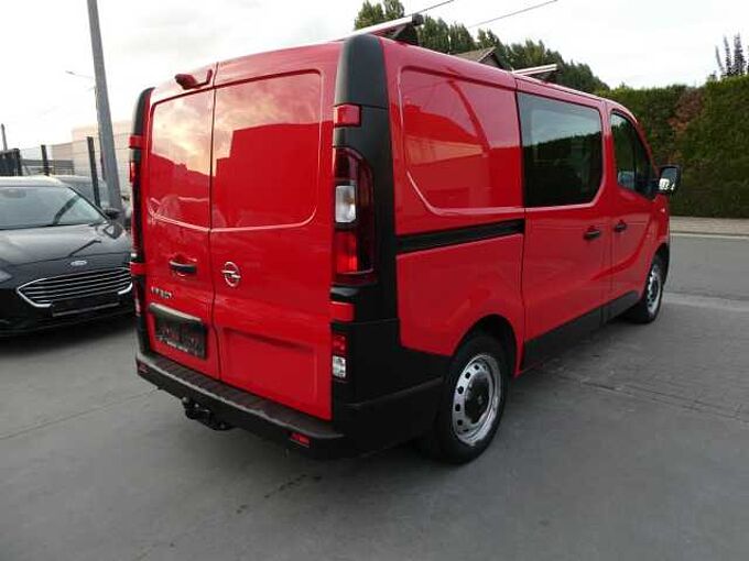 Opel Vivaro Lichte Vracht 6pl Dubbele Cabine 1.6D 95pk Trekhaak garantie (46082)
