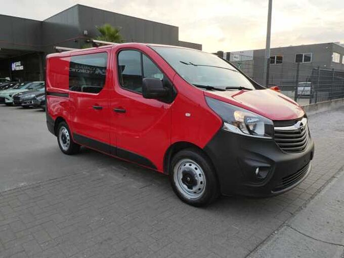 Opel Vivaro Lichte Vracht 6pl Dubbele Cabine 1.6D 95pk Trekhaak garantie (46082)