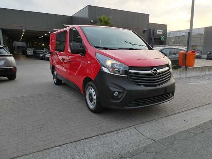 Opel Vivaro Lichte Vracht 6pl Dubbele Cabine 1.6D 95pk Trekhaak garantie (46082)