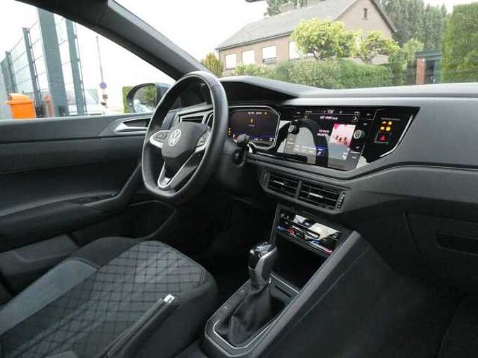 Volkswagen Taigo 1.0 TSi 115pk Automaat R-Line Luxe Camera '25 18000km (48036)