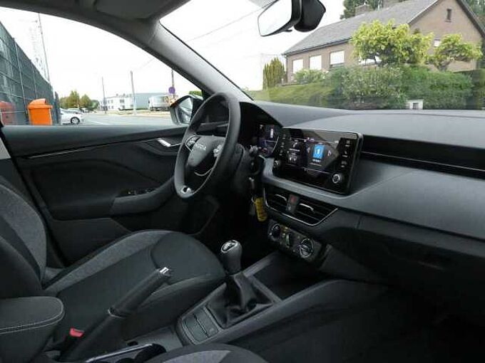SKODA Kamiq 1.0 TSi 95pk Business Luxe '26 STOCK (84399)