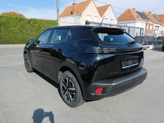 Peugeot 2008 1.2 i benzine 100pk Style Luxe '25 10000km (57386)
