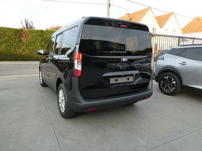 Ford Tourneo Courier 1.0 i benzine 125pk Automaat Titanium Camera Stock (74173)