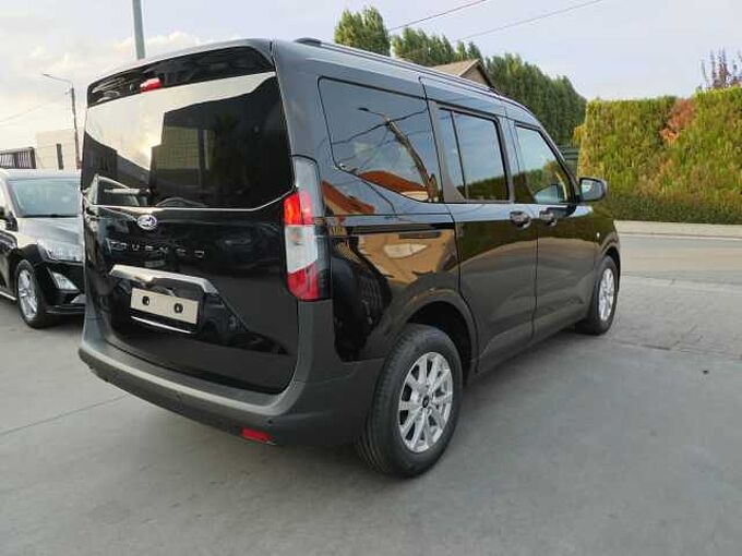 Ford Tourneo Courier 1.0 i benzine 125pk Automaat Titanium Camera Stock (74173)