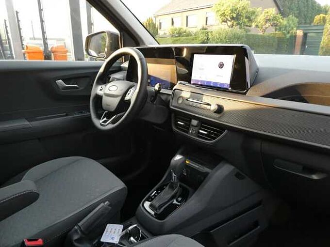 Ford Tourneo Courier 1.0 i benzine 125pk Automaat Titanium Camera Stock (74173)