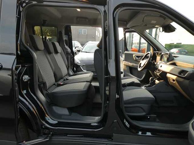 Ford Tourneo Courier 1.0 i benzine 125pk Automaat Titanium Camera Stock (74173)